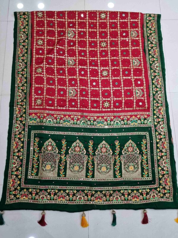 GAJISILK GHARCHOLA SAREE