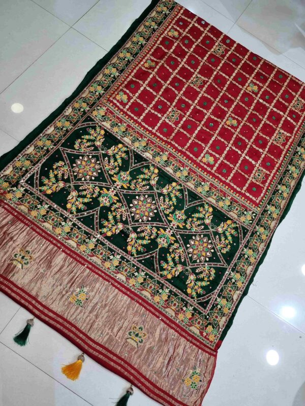 GAJISILK GHARCHOLA SAREE 0304 - Image 2